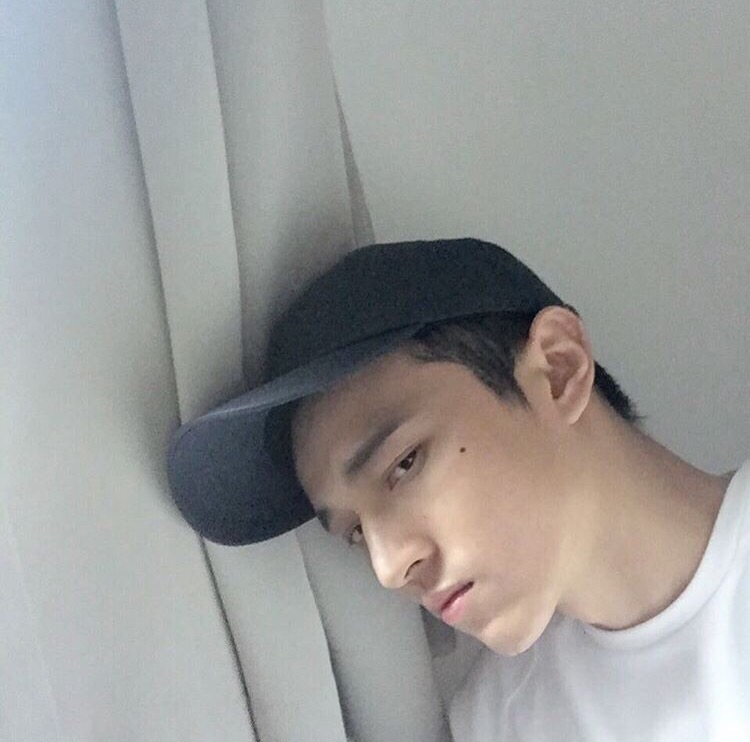 袁山会伊