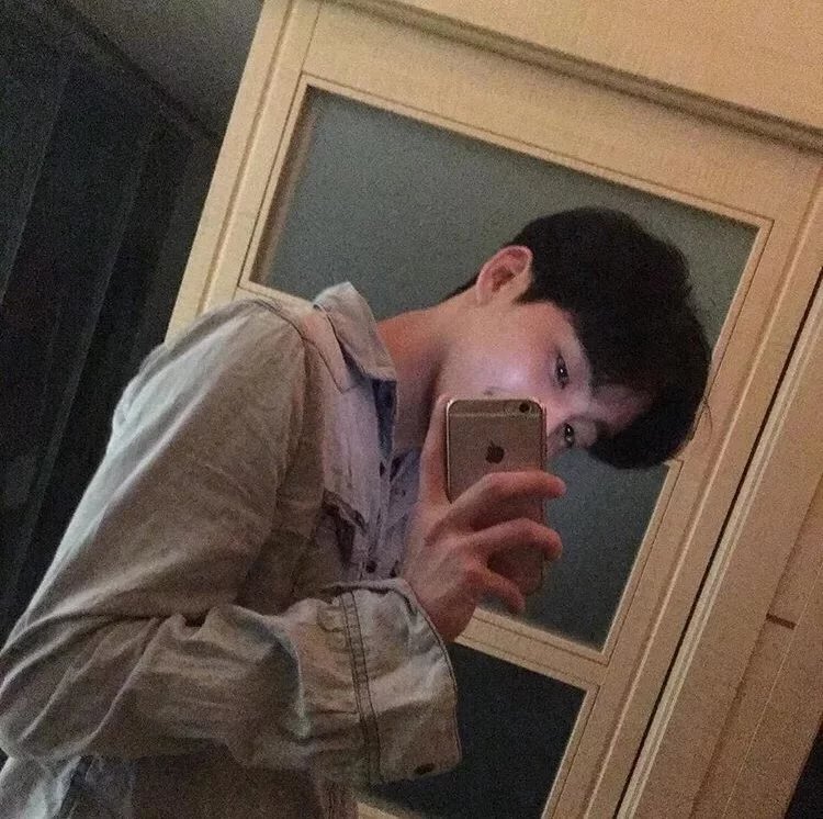 刘东彩睿