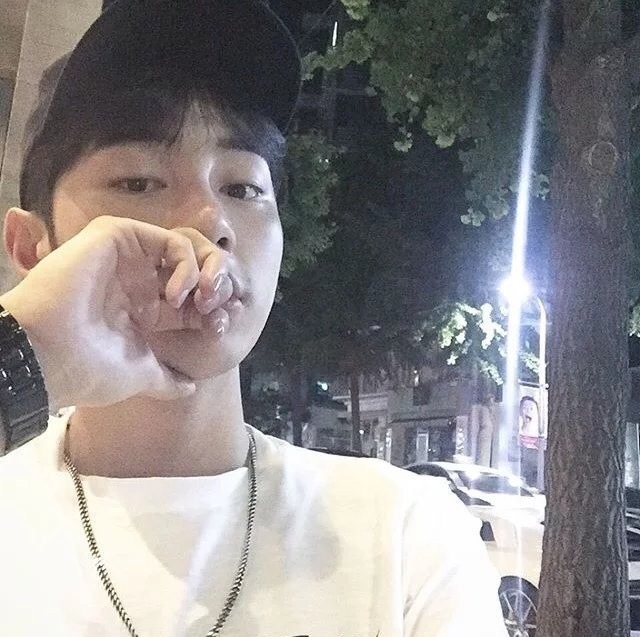 姚晨红士