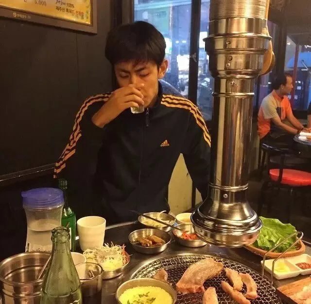 孔萍凤毅