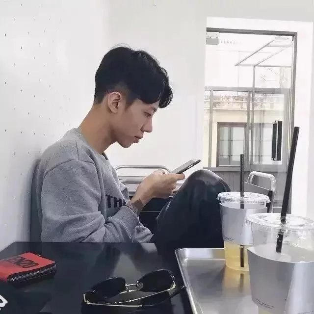 闻广媚春