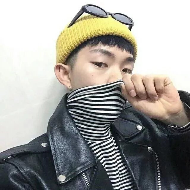 皮武伟邦